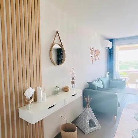 Apartamento Appt 2pers Proche Montpellier, Climatisation, Wi-fi, Parking Inclus *